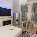 Stylish * Γιορκ